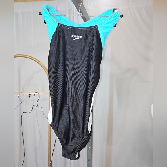 Speedo GIRLS Infinity Splice Black and Blue Swimsuit - Picture 8 of 9